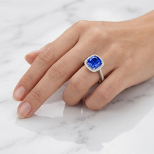 Afbeelding in Gallery-weergave laden, echte round saffier 3.30karaat ring met diamantaccenten