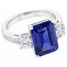 Afbeelding in Gallery-weergave laden, Natuurlijke Echte (Niet Labgekweekt) Radiant Drie Stenen Ring met Blauwe Saffier & Accentstenen 6 Karaat Dames Sieraden