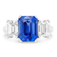 Afbeelding in Gallery-weergave laden, Stralende Natuurlijke echte diamant ( niet in het laboratorium gekweekt )en sieraden 3 karaat drie steen blauwe saffier ring