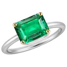 Afbeelding in Gallery-weergave laden, Colombiaanse Smaragd Edelsteen Ring 2 karaat Bicolor 14K Goud – vooraanzicht