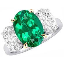 Afbeelding in Gallery-weergave laden, Smaragd Gekleurde Steen Ring 4 karaat 14 Karaat Tweekleurig Goud – zijaanzicht