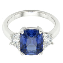 Afbeelding in Gallery-weergave laden, Trapezium Natuurlijke echte diamant ( niet in het laboratorium gekweekt ) & kussen blauwe saffier 3 stenen ring 2,50 karaat