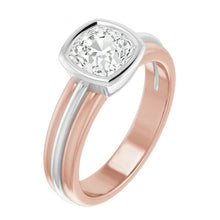 Afbeelding in Gallery-weergave laden, Tweekleurige Solitaire Ring Kussen Oud Slijpsel Natuurlijke uit de aarde gewonnen Diamant Kastzetting 2.20 Karaat