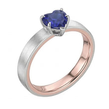 Afbeelding in Gallery-weergave laden, echte heart diamant 1.50karaat ring bovenaanzicht