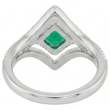 Afbeelding in Gallery-weergave laden, Princess Smaragd ring in Tweekleurig 14K Goud – achteraanzicht