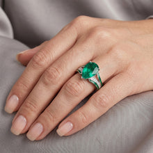 Afbeelding in Gallery-weergave laden, Verfijnd Fijne Smaragd Edelsteen Ring 2,50 karaat – 14K Witgoud
