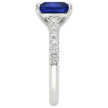 Afbeelding in Gallery-weergave laden, Dames Solitaire Accent Ring met Blauwe Saffier en Natuurlijke uit de aarde gewonnen Diamant 5.5 Karaat