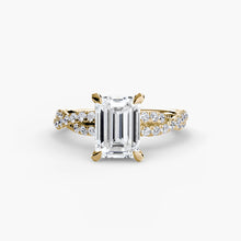 Afbeelding in Gallery-weergave laden, Rond Briljant Sieraadsteen ring in Gold – achteraanzicht