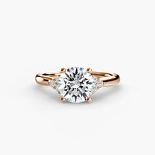 Afbeelding in Gallery-weergave laden, Rond Geslepen Edelsteen ring in Gold – hoekaanzicht