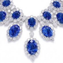 Afbeelding in Gallery-weergave laden, Witgoud 291.17 Karaat Blauwe Saffier & Witte IGI GECERTIFICEERDE Diamanten Halsketting Sieraden