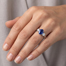 Afbeelding in Gallery-weergave laden, Witgouden 14K drie stenen ring met saffier en Natuurlijke echte diamanten ( niet in een laboratorium gekweekt ) van 3.50 karaat