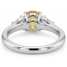 Afbeelding in Gallery-weergave laden, Witgouden 14K ovale gele saffier en triljoen Natuurlijke echte diamanten ( niet in een laboratorium gekweekt ) 4 ct ring