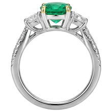 Afbeelding in Gallery-weergave laden, Fijne Smaragd Edelsteen Ring 2-karaat 14 Karaat Tweekleurig Goud – achteraanzicht