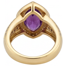 Afbeelding in Gallery-weergave laden, Luxe Sieraadsteen Ring 9,50 karaat – bovenaanzicht