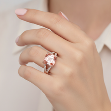 Afbeelding in Gallery-weergave laden, Padparadscha saffier ring 4,3 karaat labgekweekt Asscher pavé 14k Roségoud