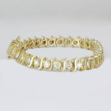 Afbeelding in Gallery-weergave laden, Diamant Designer Sieraden – hoekaanzicht