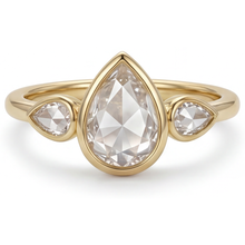 Afbeelding in Gallery-weergave laden, 3-Steens Ring 14 Karaat Geelgoud met Diamant – hoofdaanzicht