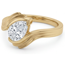 Afbeelding in Gallery-weergave laden, Diamant Peervormig Solitaire Verlovingsring in 14 Karaat Geelgoud – vooraanzicht