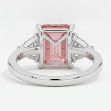 Afbeelding in Gallery-weergave laden, Padparadscha saffier ring 3,6 karaat, echte smaragd en witte triljant, driesteens, platina