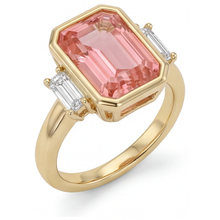 Afbeelding in Gallery-weergave laden, Laboratoriumgekweekte padparadscha saffier ring 4,6 karaat smaragdgeslepen en witte baguette lunette drie stenen 14K geelgoud