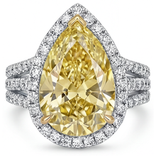 Afbeelding in Gallery-weergave laden, Druppelvormig Fancy Gele Diamant ring in 14 Karaat Tweekleurig Goud – vooraanzicht