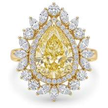Afbeelding in Gallery-weergave laden, Gele Kanarie Diamant Druppelvormig Halo Ring in 14 Karaat Geelgoud – hoofdaanzicht