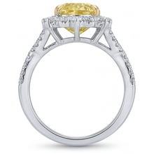 Afbeelding in Gallery-weergave laden, Gele Kanarie Diamant Halo Zetting Ring 3,75 karaat 14 Karaat Tweekleurig Goud – profielaanzicht