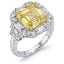 Afbeelding in Gallery-weergave laden, Halo Verlovingsring Tweekleurig 14K Goud met Kanariegele Diamant – vooraanzicht