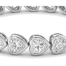 Afbeelding in Gallery-weergave laden, Labgekweekte diamanten tennisarmband 8 karaat hartvormige lunette 14K witgoud 7 inch