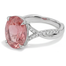 Afbeelding in Gallery-weergave laden, Wikkelring van 14k witgoud met natuurlijke ovale perzikkleurige padparadschasaffier van 2,8 karaat