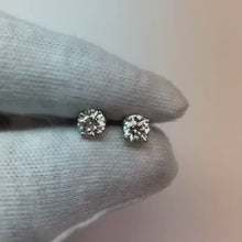 Video laden en afspelen in Gallery-weergave, F Vvs1 1.20 Cts ronde diamanten platina oorbel