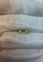 Video laden en afspelen in Gallery-weergave, 1 karaat Trilliant geslepen diamanten stud dames oorbel paar wit goud 14K