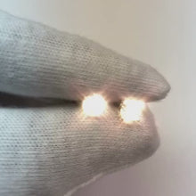 Video laden en afspelen in Gallery-weergave, F Vvs1 1.20 Cts ronde diamanten platina oorbel