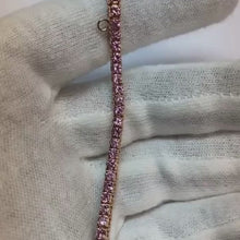 Video laden en afspelen in Gallery-weergave, Roze saffier tennisarmband Rose goud 14K 5,90 karaat sieraden