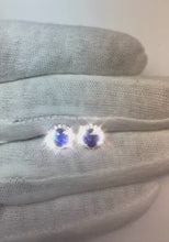Video laden en afspelen in Gallery-weergave, Ronde Ceylon Sapphire Diamond Cluster Earring Witgoud 2.30 Ct.