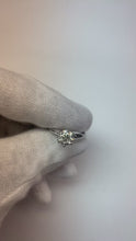 Video laden en afspelen in Gallery-weergave, Zes Prong Set 1.05 Carat Diamond Solitaire Ring Goud 14K