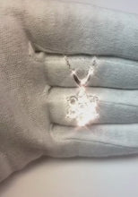 Video laden en afspelen in Gallery-weergave, 3.5 ct diamanten bloem stijl ketting hanger wit goud vrouwen sieraden