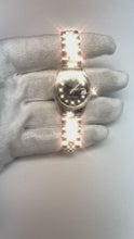 Video laden en afspelen in Gallery-weergave, Zwarte diamanten wijzerplaat Jubilee armband Rolex horloge van roestvrij staal