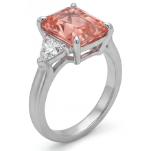 Afbeelding in Gallery-weergave laden, Perzikkleurige saffier 3,4 karaat echte radiant padparadscha en witte trilliant driesteens kathedraalring in 14-karaats goud