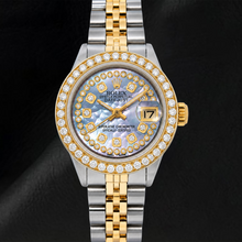 Afbeelding in Gallery-weergave laden, Rolex Datejust 26mm Blauw Parelmoer Diamanten Wijzerplaat met Diamantsnoer Tweekleurig Horloge met Jubilee-armband