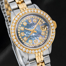 Afbeelding in Gallery-weergave laden, Rolex Datejust 26mm Blauw Parelmoer Diamanten Wijzerplaat met Diamantsnoer Tweekleurig Horloge met Jubilee-armband