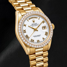 Afbeelding in Gallery-weergave laden, Rolex Day-Date 18038 36mm Witte Romeinse Wijzerplaat Geelgoud Horloge