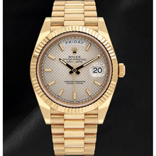 Afbeelding in Gallery-weergave laden, Rolex Day-Date 40mm 228238 Zilveren Motief Wijzerplaat President Band Geelgoud Horloge