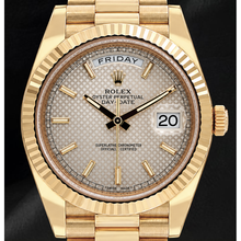 Afbeelding in Gallery-weergave laden, Rolex Day-Date 40mm 228238 Zilveren Motief Wijzerplaat President Band Geelgoud Horloge