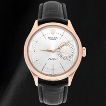 Afbeelding in Gallery-weergave laden, Rolex Oyster Perpetual 50515 39 mm Zilveren Wijzerplaat met Streepindexen Zwarte Leren Band Roségoud Horloge