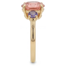 Afbeelding in Gallery-weergave laden, Antieke padparadscha saffier ring 4,8 karaat labgekweekt rond driesteens 14K Geelgoud