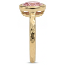 Afbeelding in Gallery-weergave laden, Padparadscha Saffier Verlovingsring 2 Karaat Echte Ronde Lunette Solitair 14k Geelgoud