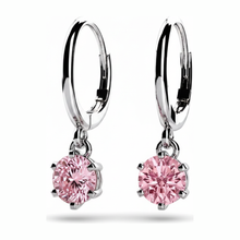 Afbeelding in Gallery-weergave laden, Roze diamanten oorbellen 2 karaat labgekweekt ronde solitair klapsluiting 14k witgoud