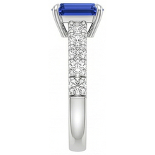 Afbeelding in Gallery-weergave laden, smaragd solitaire accenten ring blauwe saffier en Natuurlijke echte diamant ( niet in het laboratorium gekweekt ) 4,25 karaat