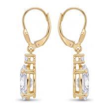Afbeelding in Gallery-weergave laden, Witte diamanten oorhangers 3 karaat labgekweekt ovaal met klapsluiting 14k geelgoud